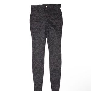 Time and Tru High Rise Stretch Jegging Leggings Animal Print Gray/Black XS